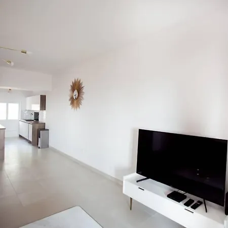 Magnifique Appartement Avec Vue Imprenable La Londe-les-Maures Exterior photo